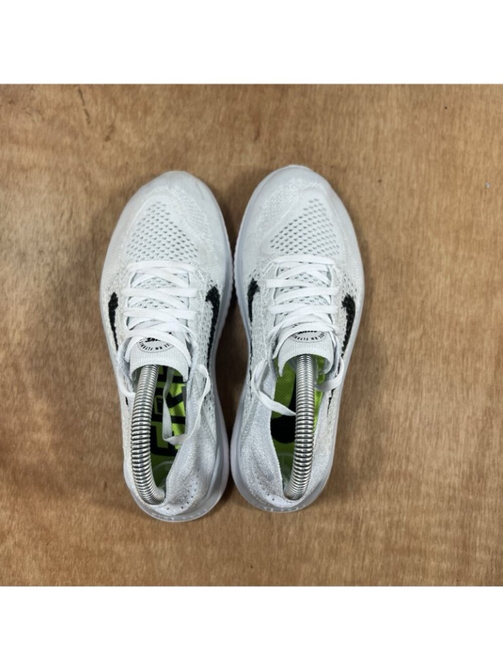 Nike Free RN Flyknit 2018 Women's Size 7 Running Shoes Pure Platinum White Gray - Picture 4 of 9